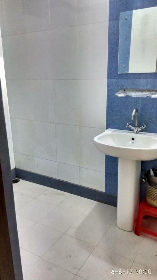 Hotel Varsa Dibrugarh ภายนอก รูปภาพ